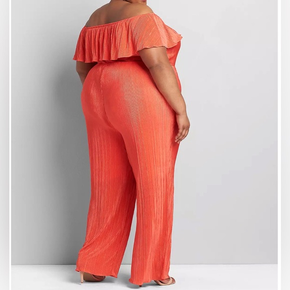 Lane Bryant Coral Pleated Multi-Way Off-The-Shoulder Jumpsuit size 14/16 - Picture 2 of 11